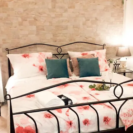 公寓 Colosseum View 普拉